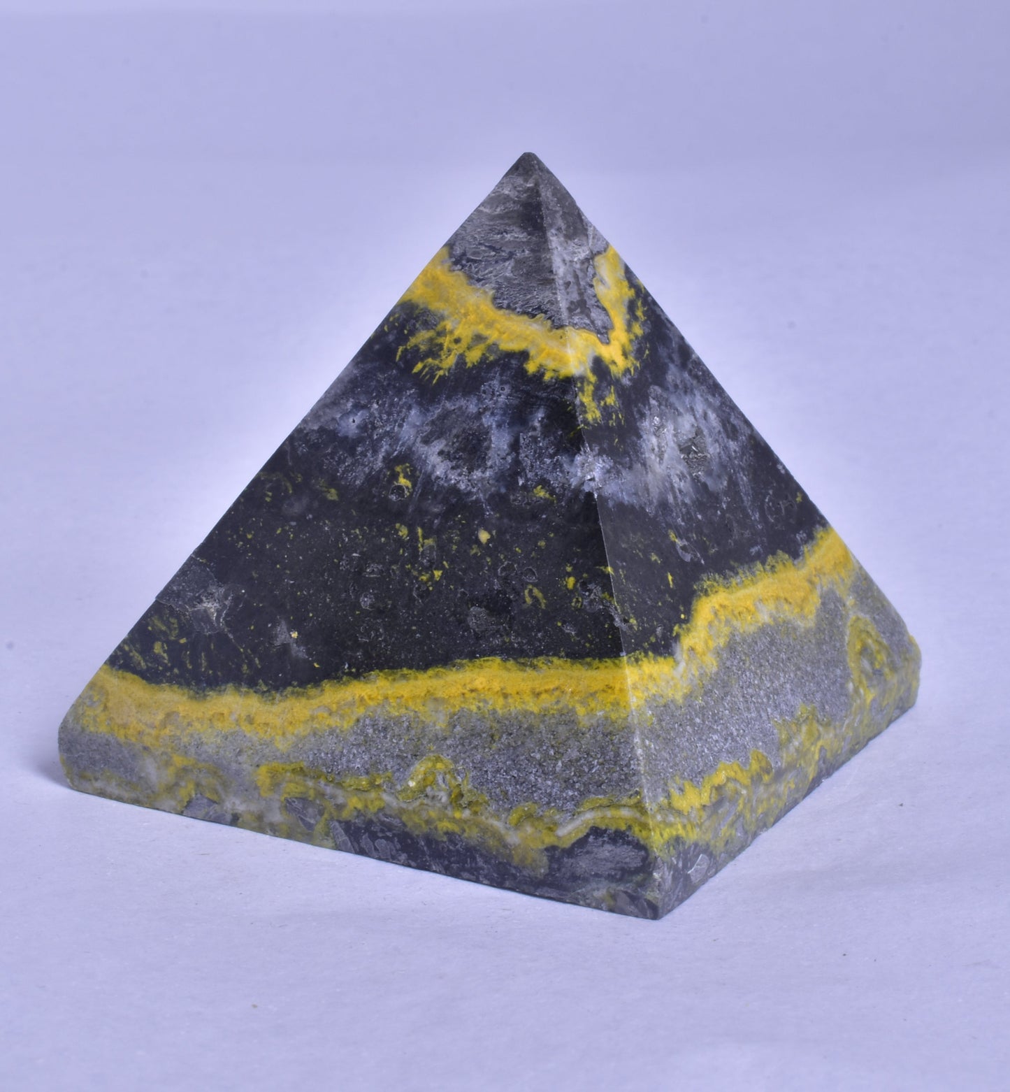BUMBLEBEE JASPER CRYSTAL PYRAMID P944