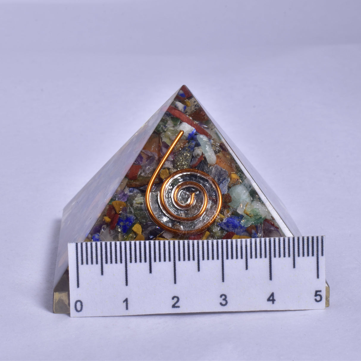 ORGANITE CRYSTAL PYRAMID P940