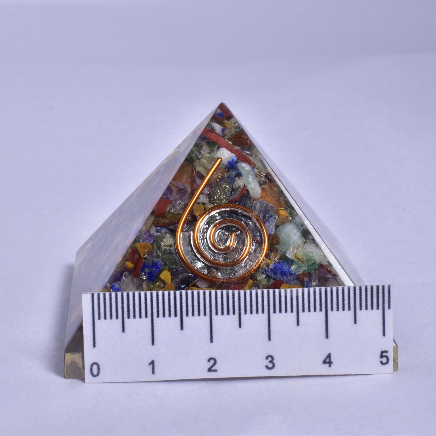 ORGANITE CRYSTAL PYRAMID P940
