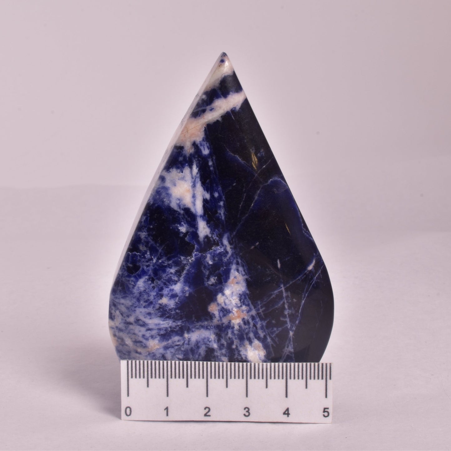SODALITE CRYSTAL POLISHED FLAME P139