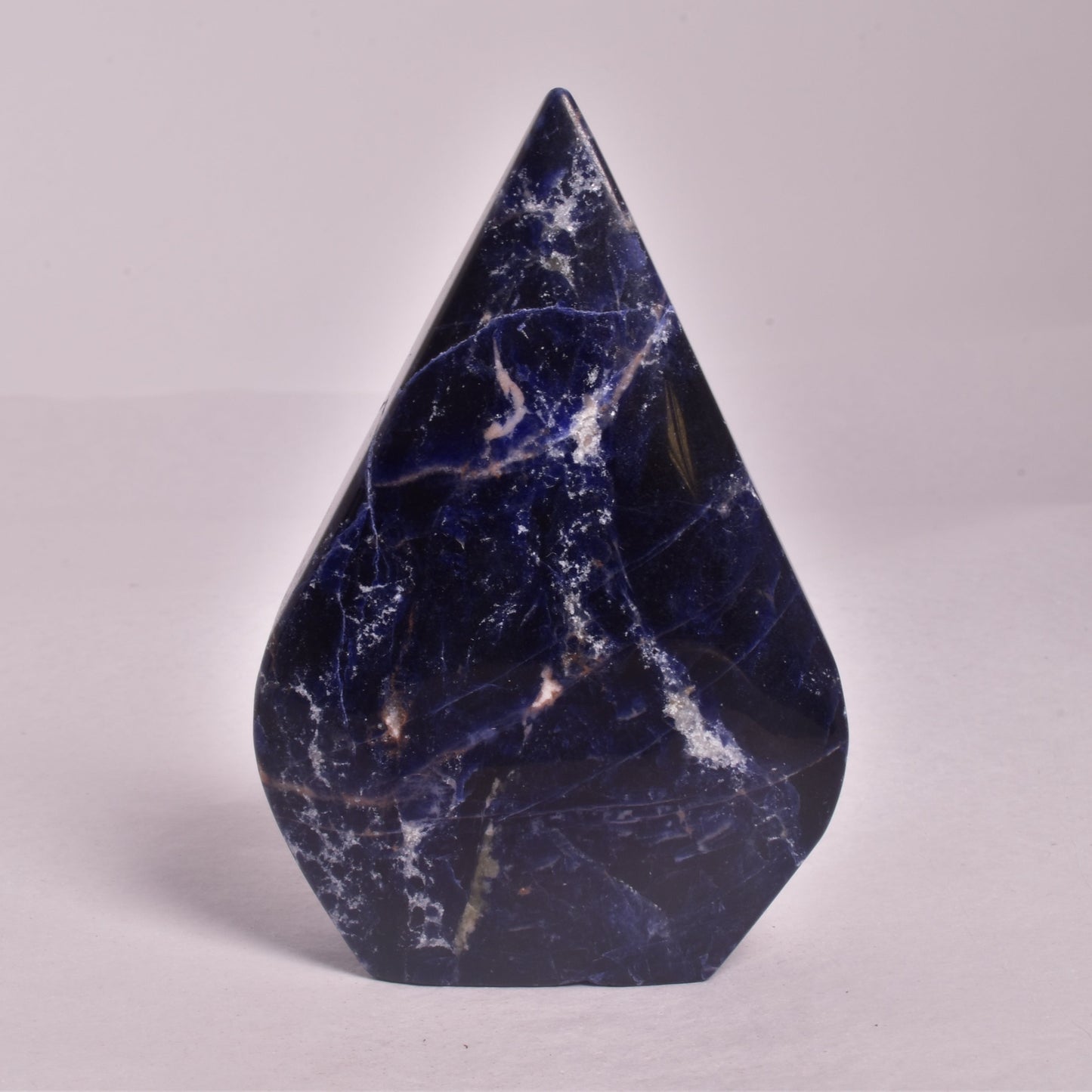 SODALITE CRYSTAL POLISHED FLAME P141
