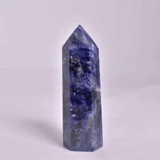 SODALITE CRYSTAL 6 SIDED POINT GENERATOR P183