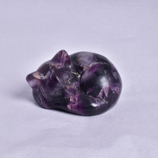FLUORITE SLEEPING CAT CARVING P365