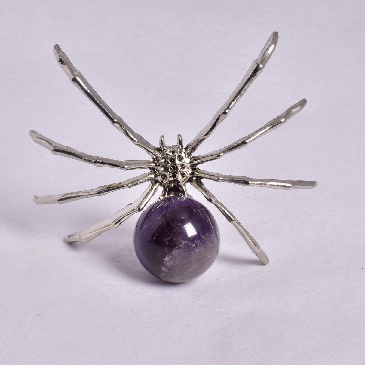 AMETHYST SPHERE ON METAL SPIDER P193