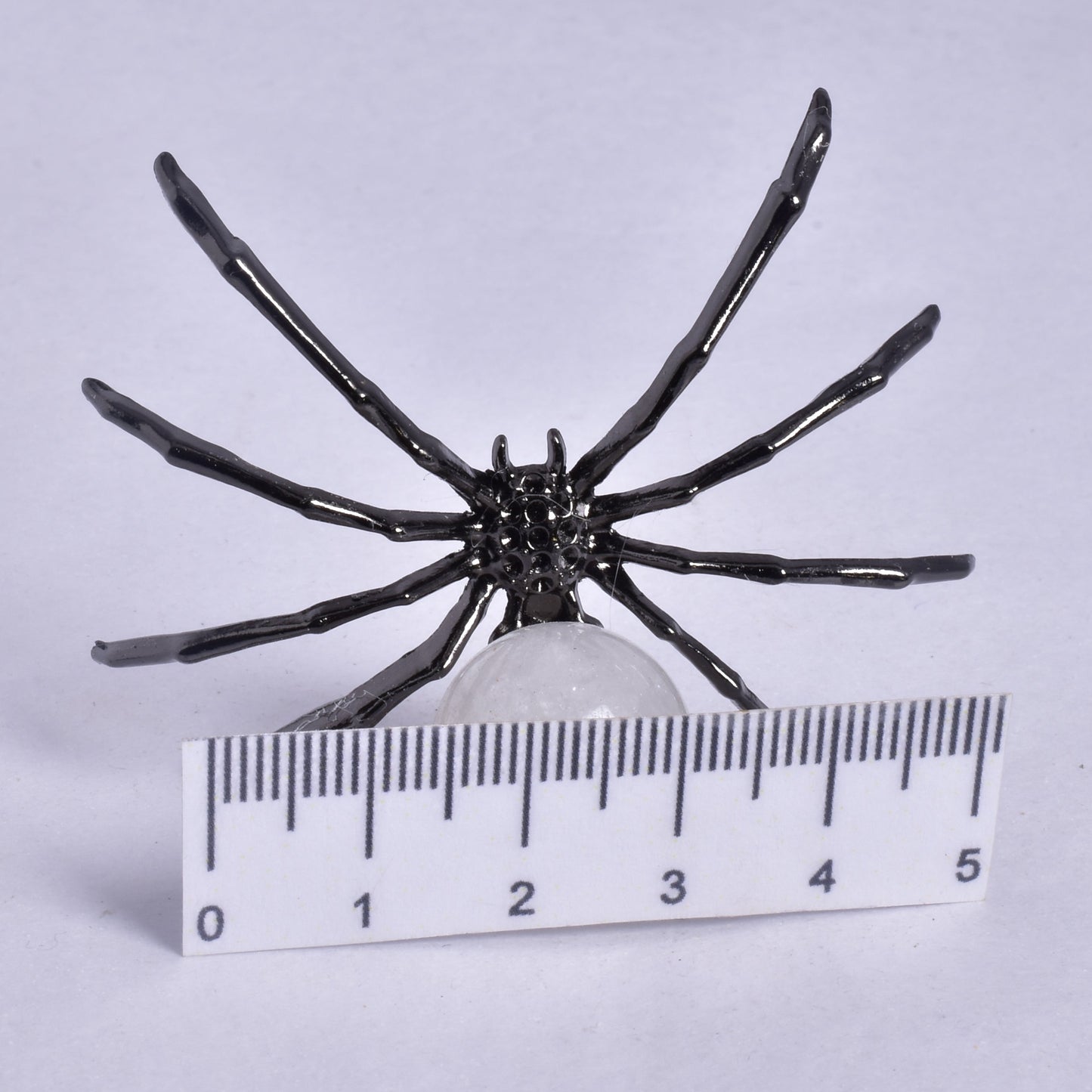 QUARTZ SPHERE ON METAL SPIDER P196