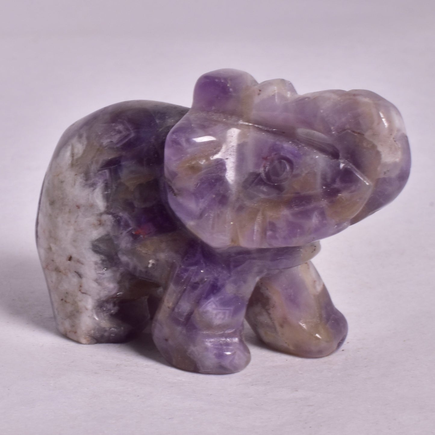 AMETHYST ELEPHANT CARVING P894