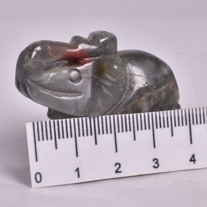BLOODSTONE ELEPHANT CARVING P895