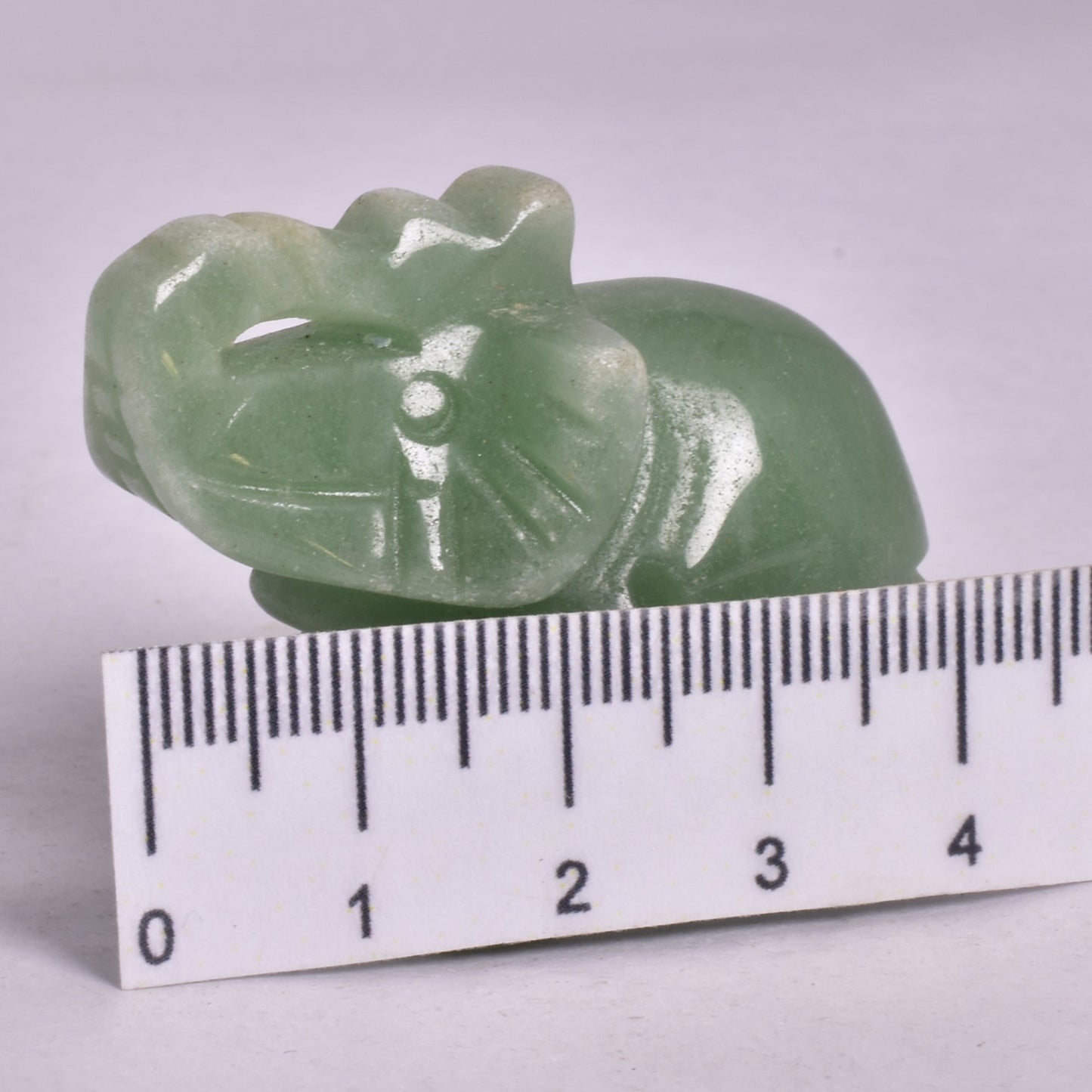 GREEN AVENTURINE ELEPHANT CARVING P813