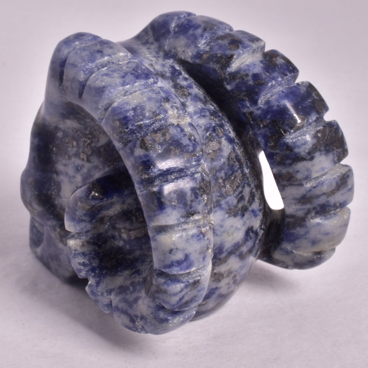 SODALITE SKULL WITH RAM HORNS P831