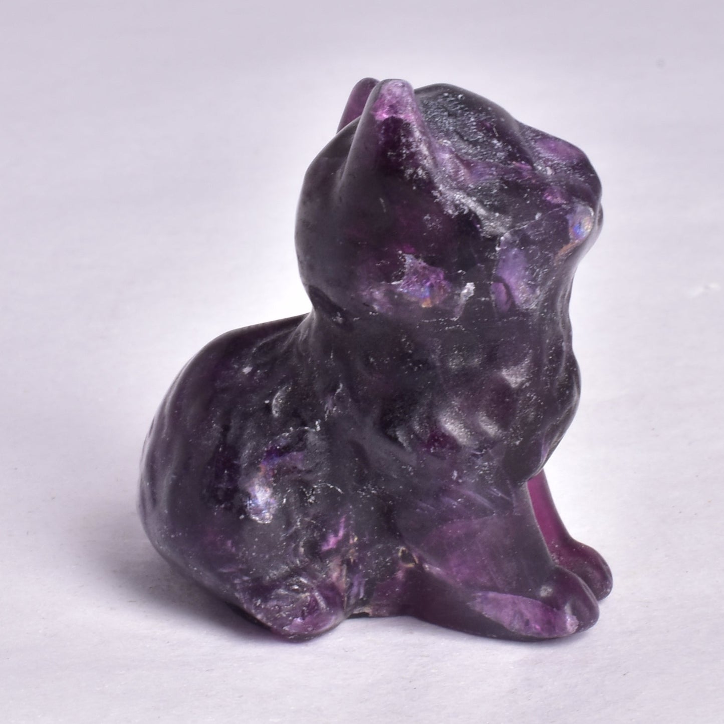 FLUORITE CAT CARVING P640