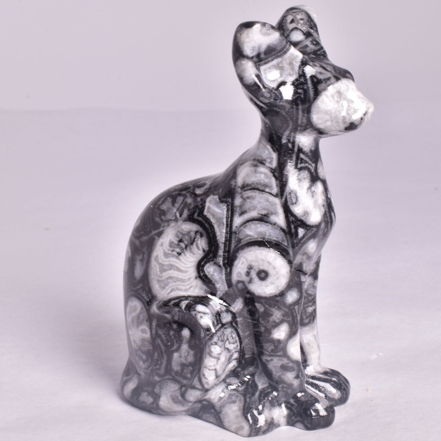 FOSSIL MARBLE SPHYNX CAT CARVING P657