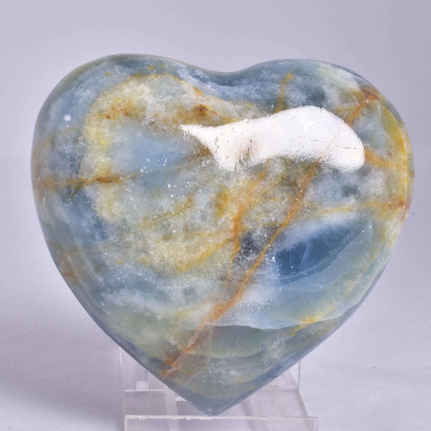 BLUE ONYX HEART CARVING P478