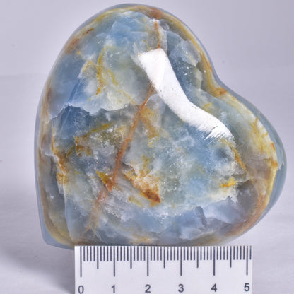 BLUE ONYX HEART CARVING P478