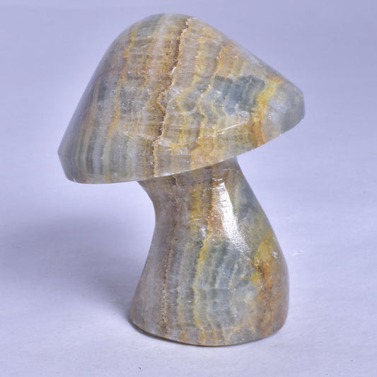 BLUE ONYX MUSHROOM CARVING P471