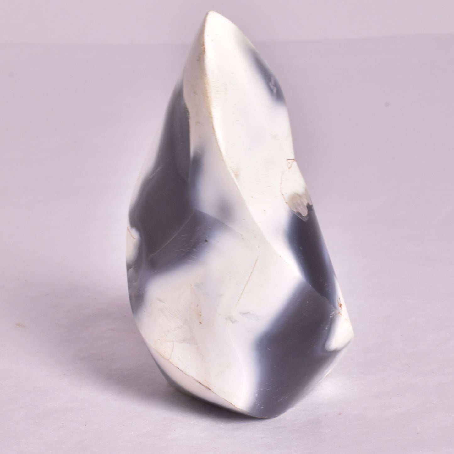 ORCA AGATE POLISHED FLAME P934