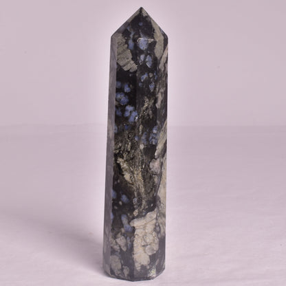 QUE SERA CRYSTAL 6 SIDED POINT GENERATOR P1025