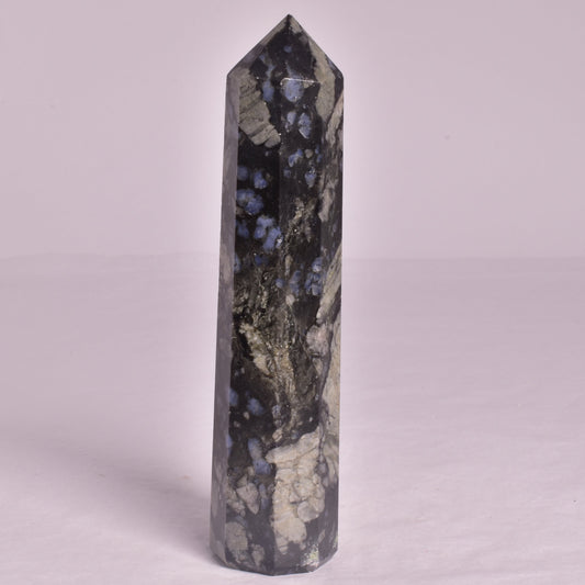 QUE SERA CRYSTAL 6 SIDED POINT GENERATOR P1025