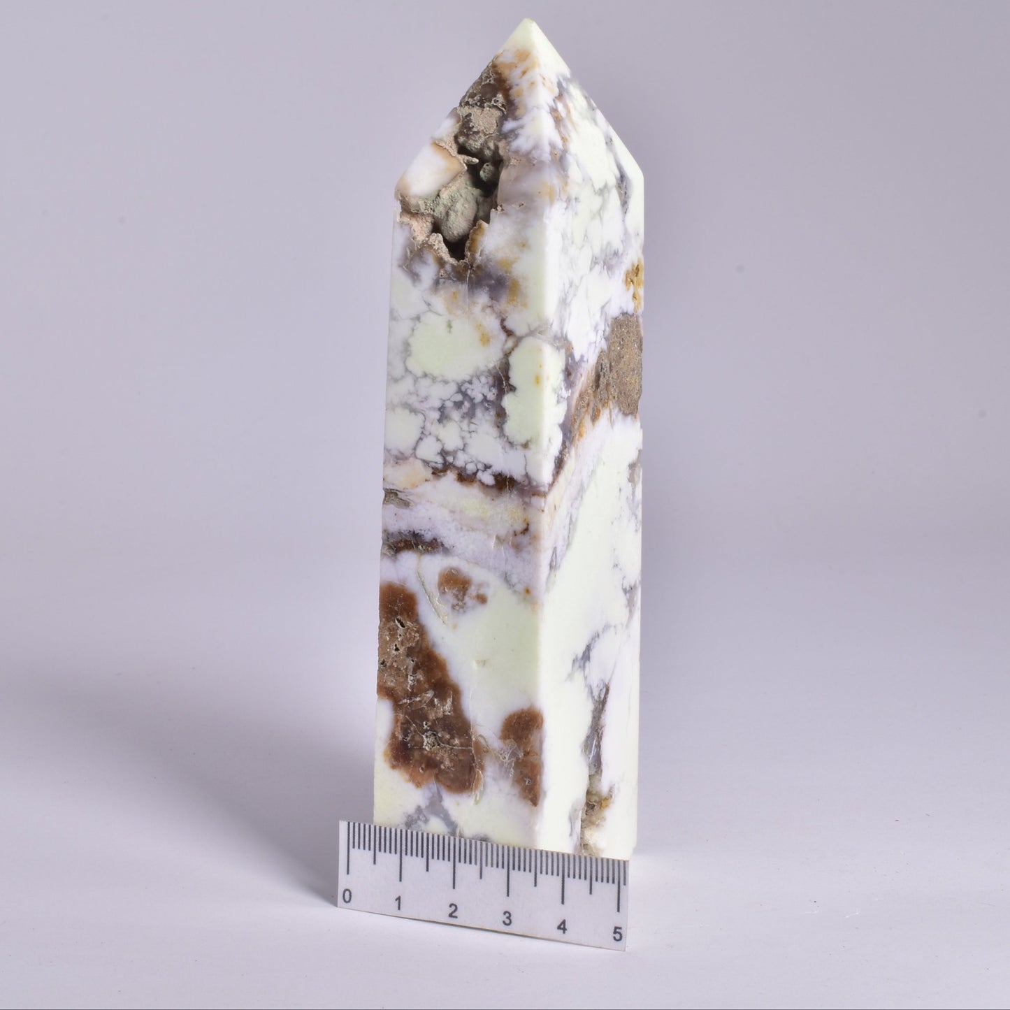 LEMON CHRYSOPRASE with MAGNESITE GENERATOR, POINT P967