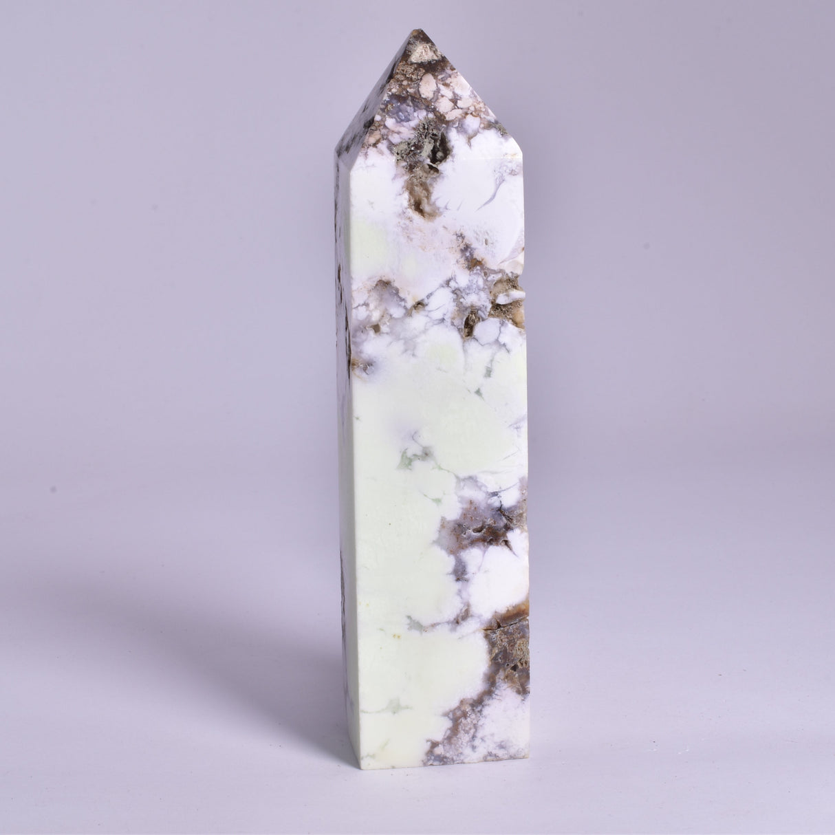 LEMON CHRYSOPRASE with MAGNESITE GENERATOR, POINT P969