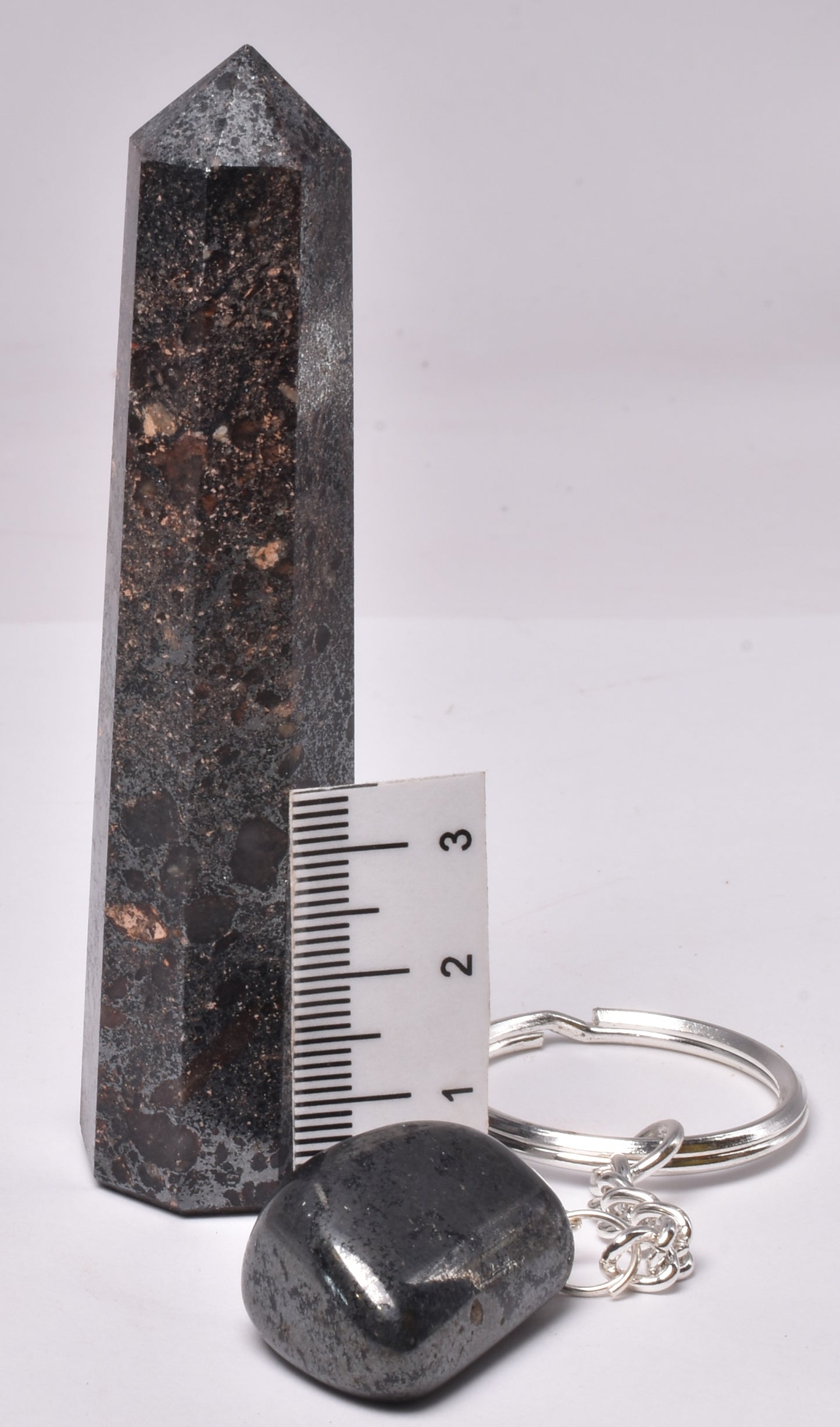 HEMATITE POINT/ GENERATOR AND KEYRING P1040