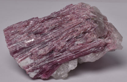 PINK TOURMALINE NATURAL ROCK P1008