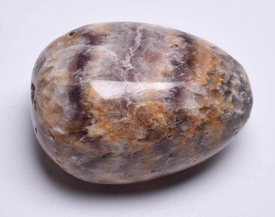 CHEVRON AMETHYST EGG TUMBLE P61