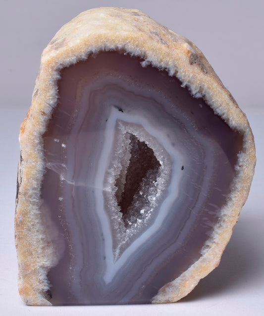 AGATE HALF, POLISHED FROM BRAZIL S118