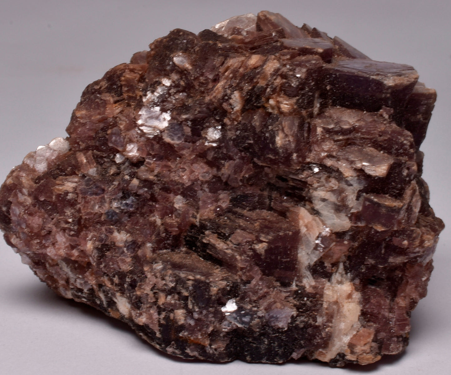 LEPIDOLITE CRYSTAL TUMBLE M11