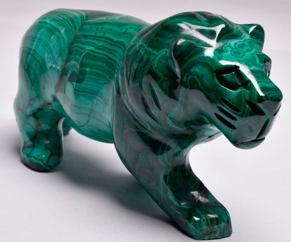 MALACHITE CRYSTAL LION CARVING P295
