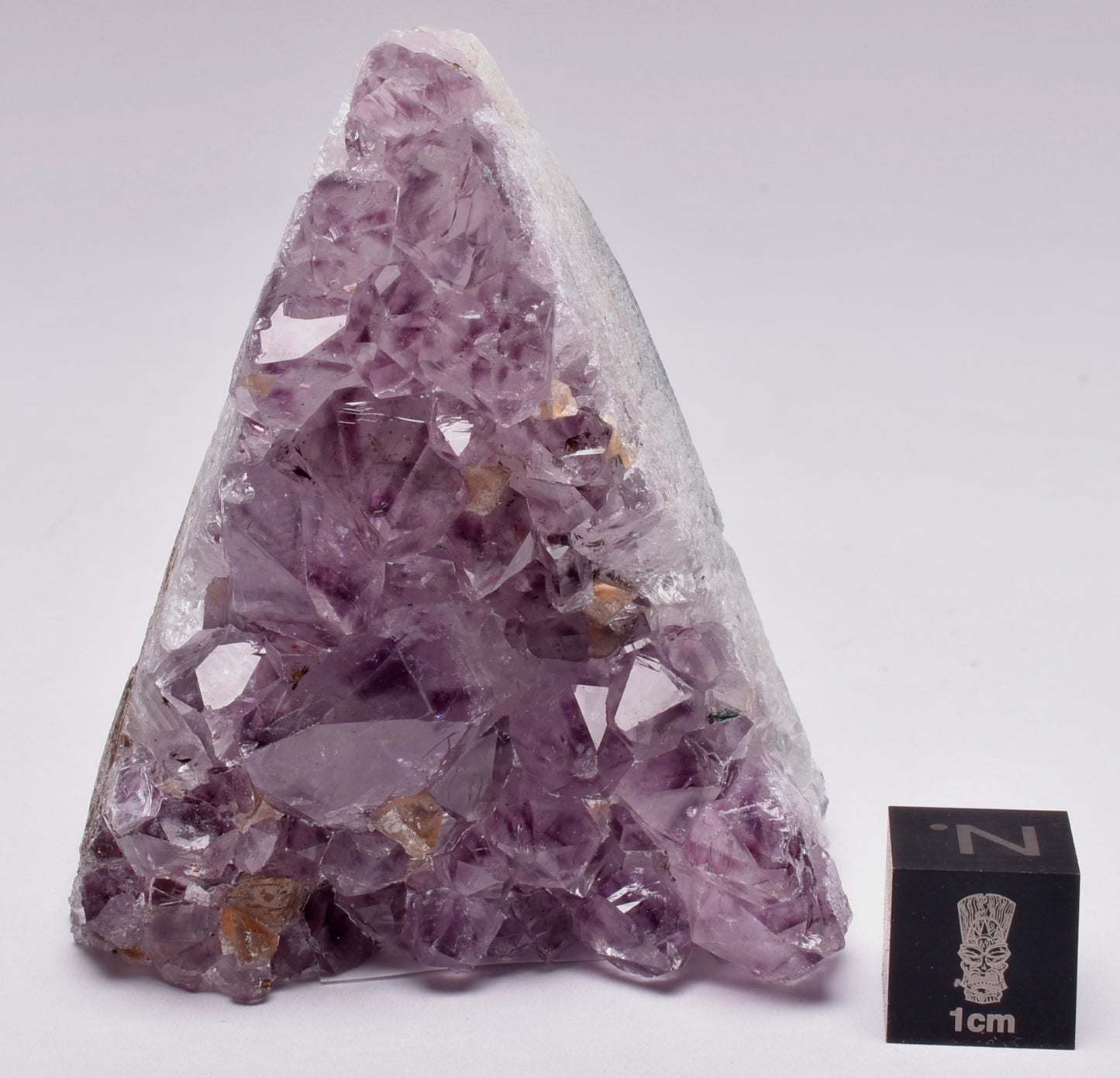 AMETHYST CRYSTAL CLUSTER P751