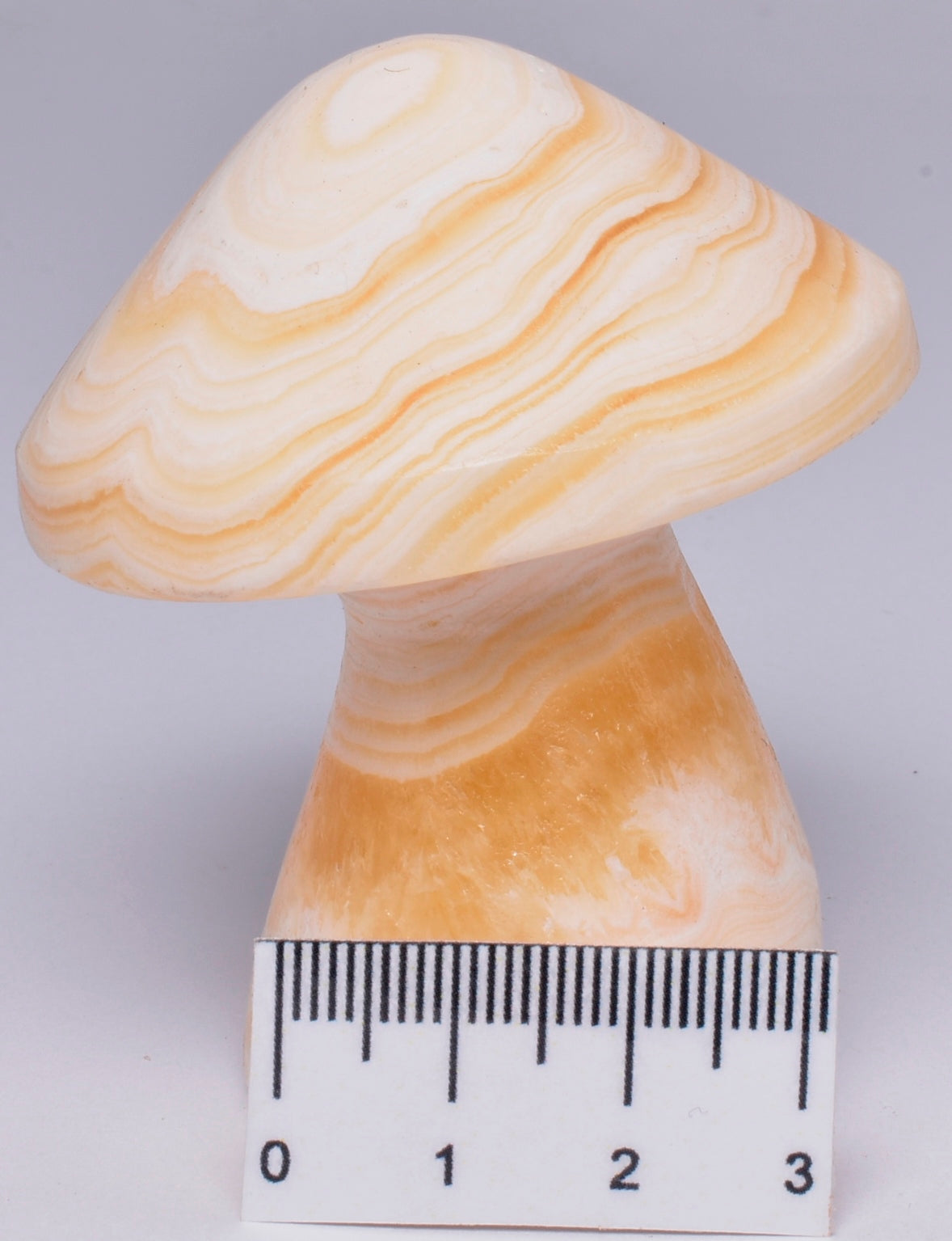 ARAGONITE MUSHROOM CARVING P37