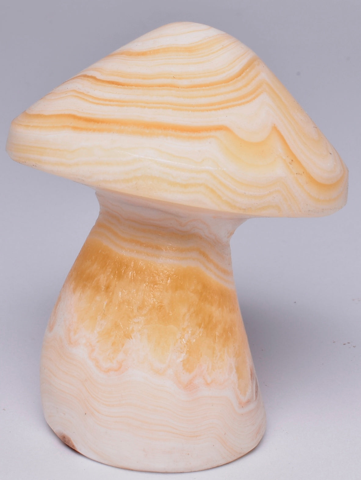 ARAGONITE MUSHROOM CARVING P37