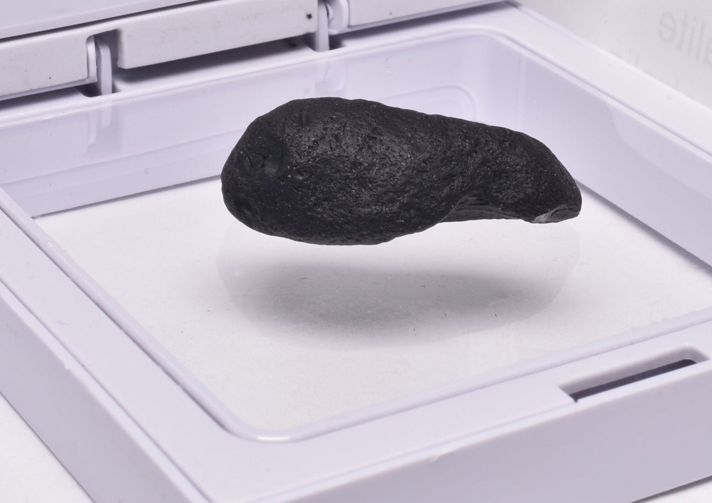 AUSTRALITE, METEORITE FROM SOUTH AUSTRALIA MT71