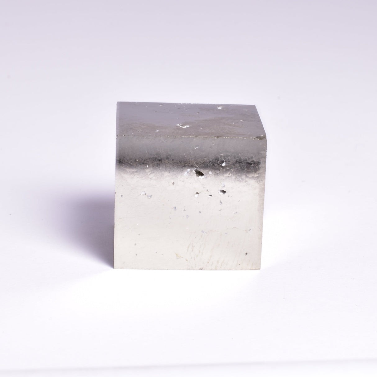 PYRITE CUBE, LA RIOJA, SPAIN M34