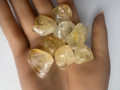 CITRINE CRYSTAL TUMBLE  T37