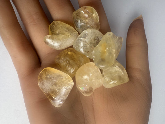 CITRINE CRYSTAL TUMBLE  T37