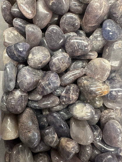 IOLITE POLISHED TUMBLE T38