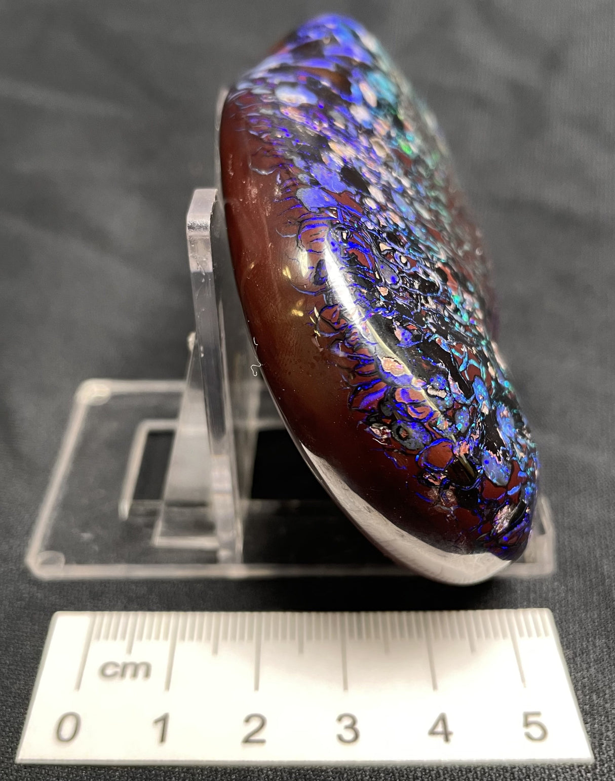 BOULDER OPAL, Australia GBL001