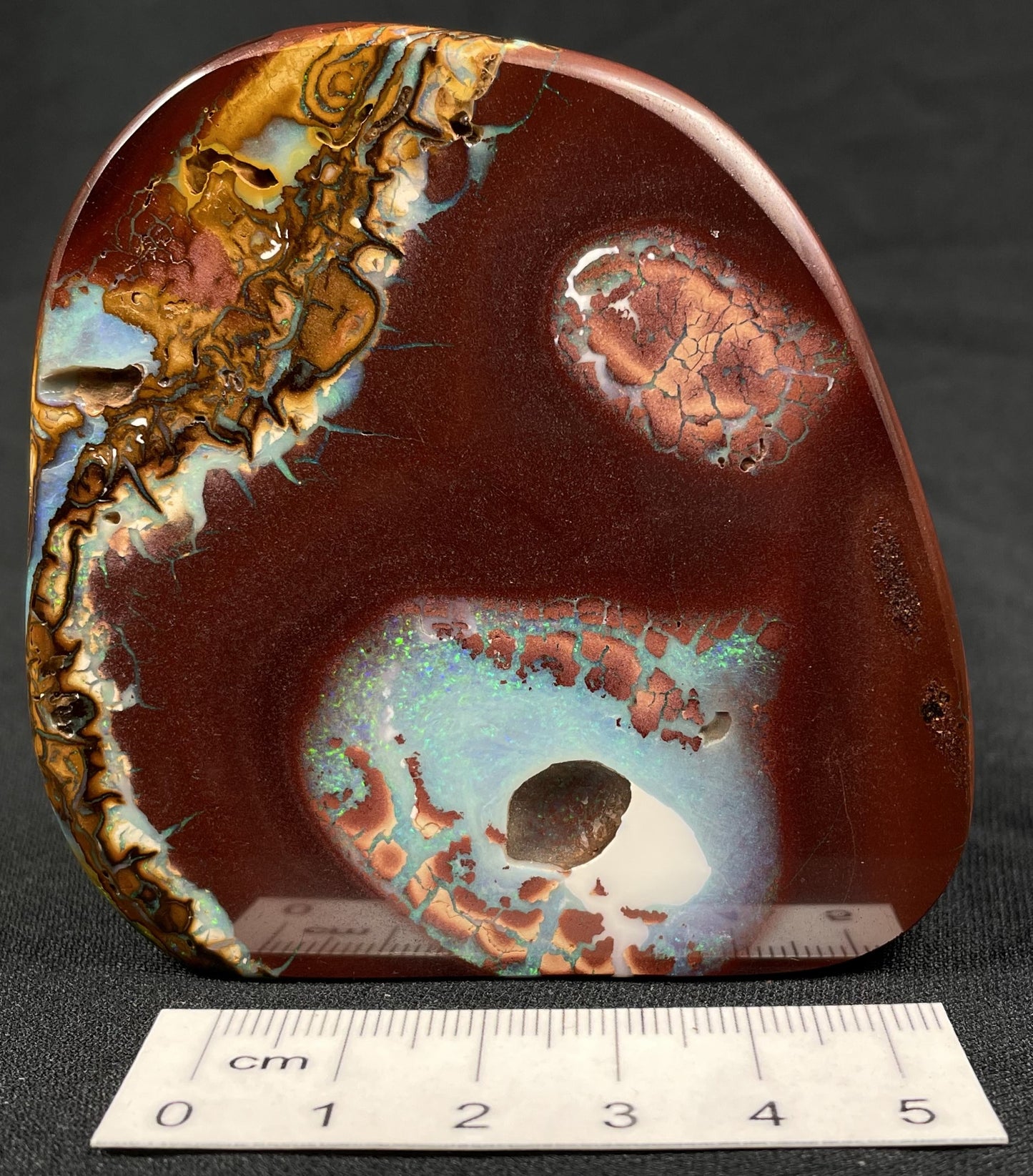 BOULDER OPAL, Australia GBL006