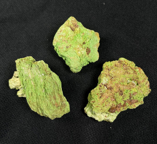 Gaspeite Rough from Australia (3 pieces) XRG001