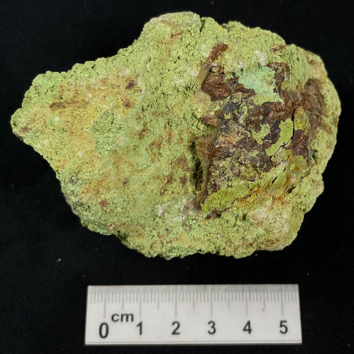 Gaspeite Rough from Australia XRG013