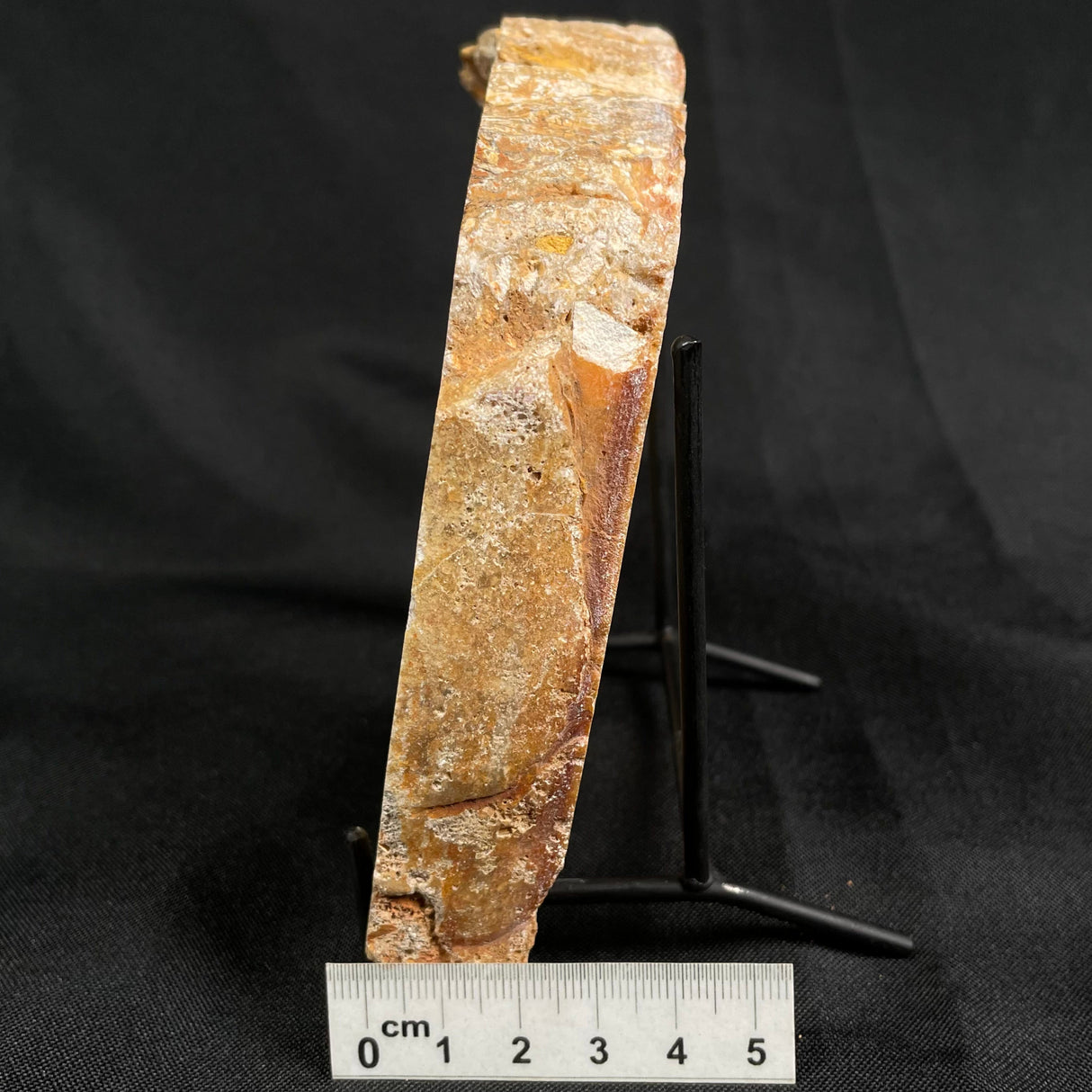 BRECCIATED MOOKAITE, Australia YSC004