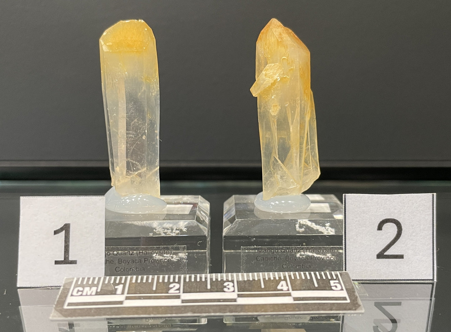 MANGO QUARTZ (HALLOYSITE), Colombia IMQ024-25