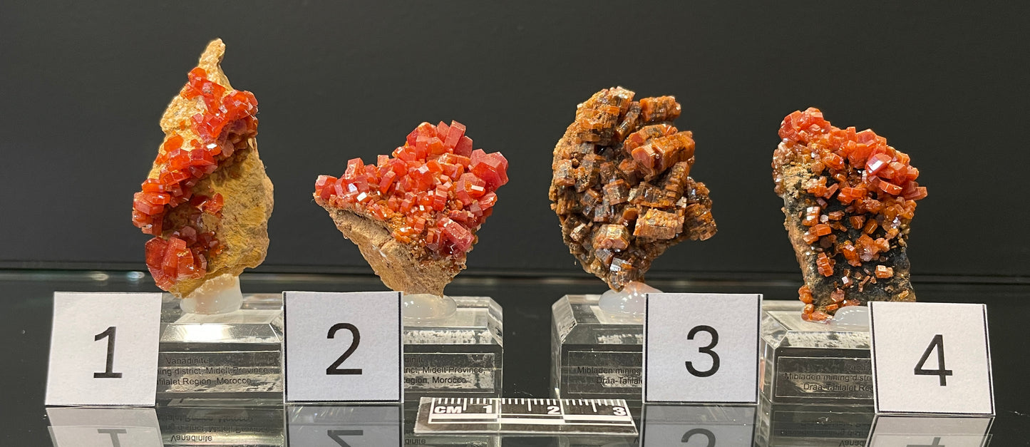 VANADINITE, Morocco IV017-20