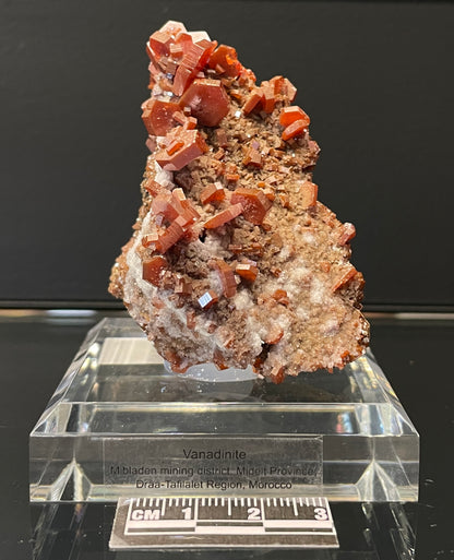 VANADINITE, Morocco IV039