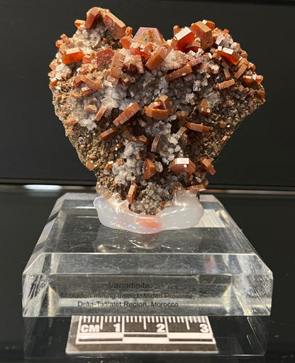 VANADINITE, Morocco IV040