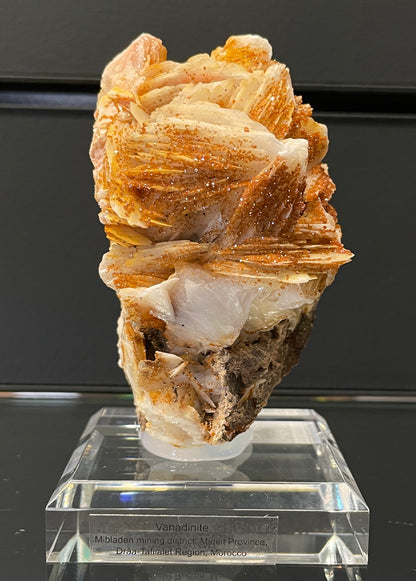 VANADINITE, Morocco IV041