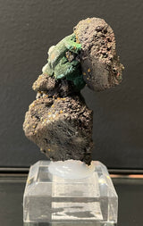 WULFENITE ON MALACHITE PSEUDOMORPH, Western Australia IWU016