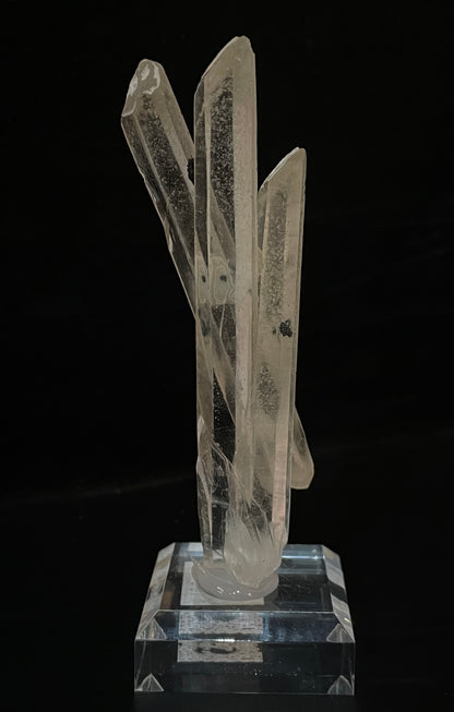 HEMATITE ON QUARTZ, China IHQ013