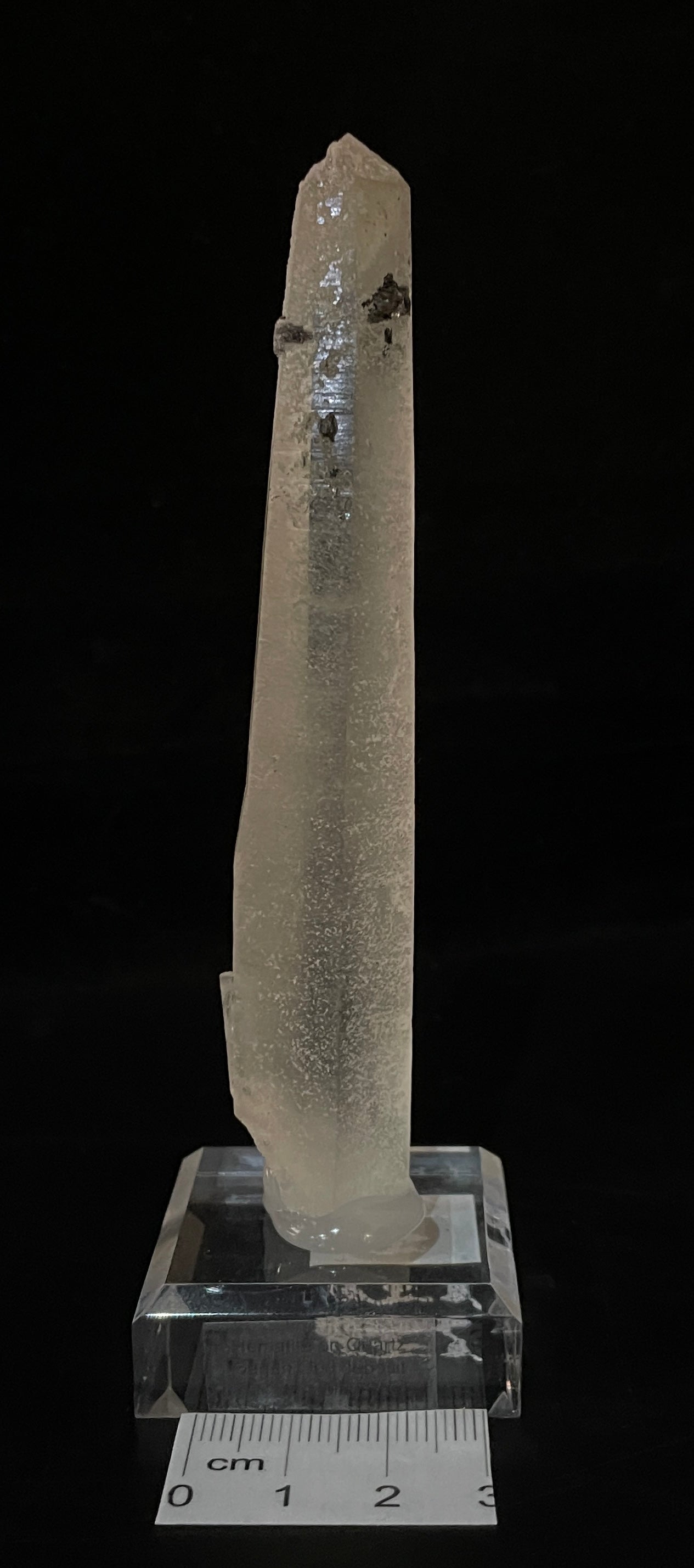 HEMATITE ON QUARTZ, China IHQ017